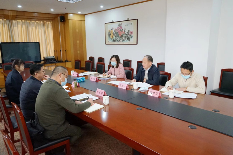 区政协党组成员马建立调研界别组工作