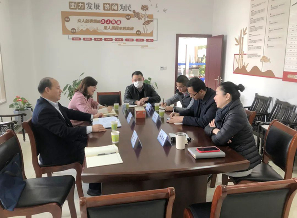 区政协党组成员马建立调研横山桥镇政协工作