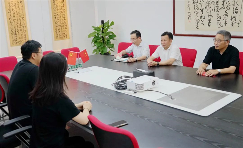 聚共识、助发展！区政协主席郑政平走访调研委员企业