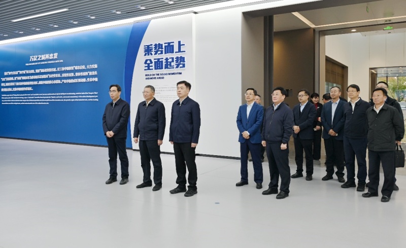 住盐城省政协委员来武进考察